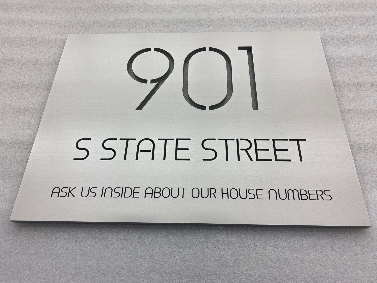 Vivid House Number | Custom Residential Address Signs | 901 S State Street | Aluminum Finish